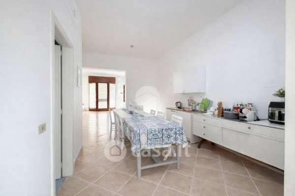 Capannone in commerciale in Via Giuseppe Mazzini 145