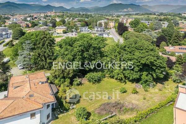 Terreno edificabile in residenziale in Via Martiri di Fiesole