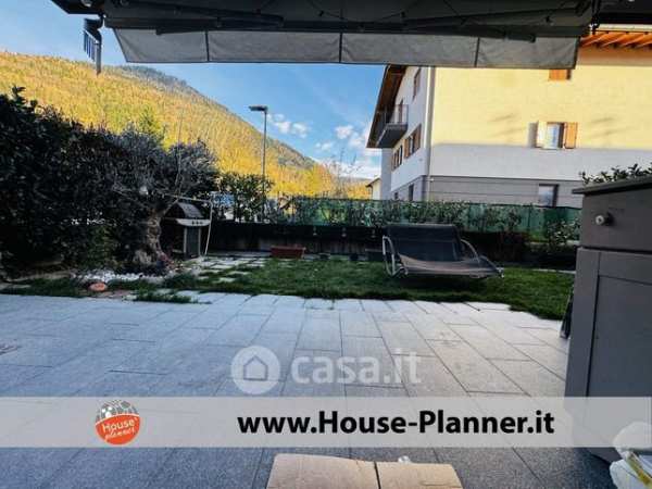 Appartamento in residenziale in Via Spolverine 89
