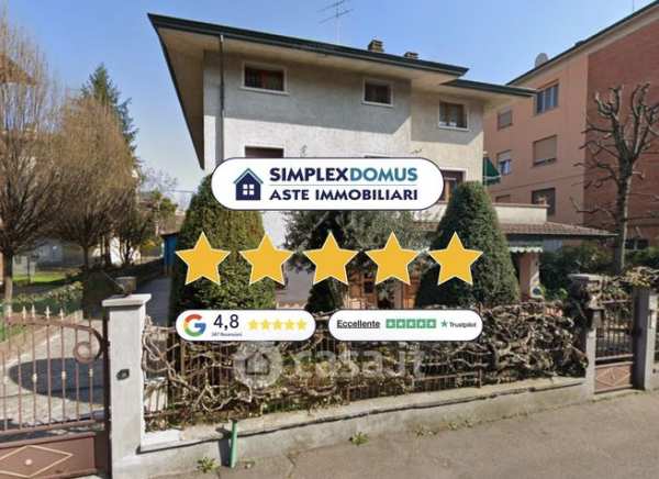 Villa in residenziale in Via Telemaco Dall'Ara