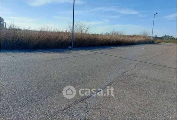 Terreno edificabile in residenziale in Via Pietro Nenni