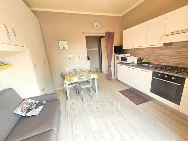 Appartamento in residenziale in Via Aurelia 70