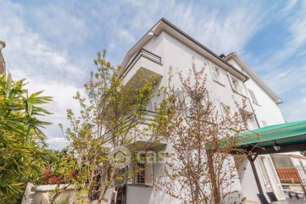 Villa in residenziale in Via Ranieri Bustelli 1