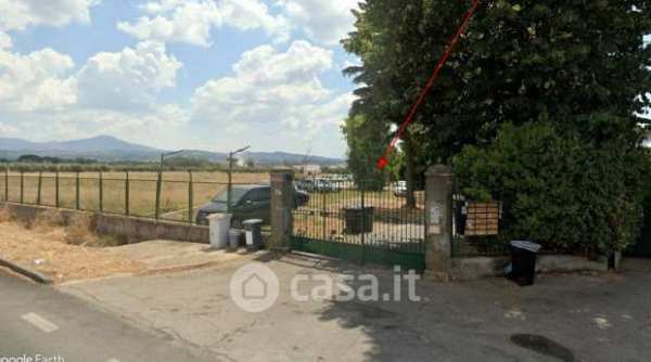 Terreno agricolo in commerciale in Via John F. Kennedy