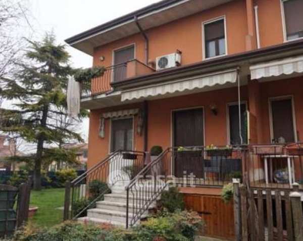 Appartamento in residenziale in Via G. Ungaretti 7
