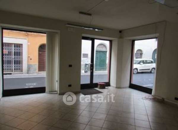 Box/posto auto in residenziale in Via Carlo Imbonati 2