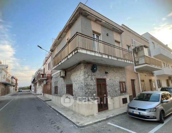 Casa indipendente in residenziale in Via Campania