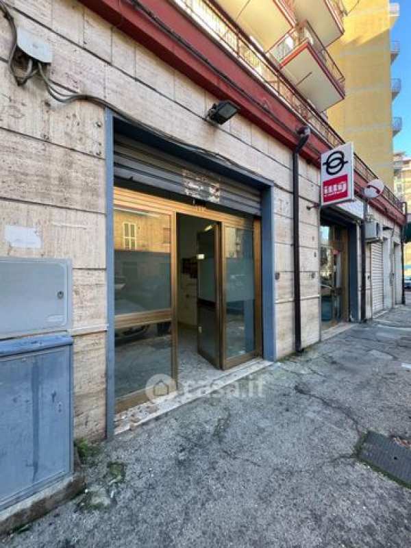 Box/posto auto in residenziale in Via Saverio Pollice 8