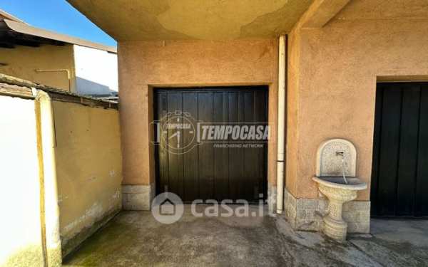 Box/posto auto in residenziale in Via Campo Sportivo 23