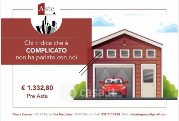 Box/posto auto in residenziale in Via delle Viole