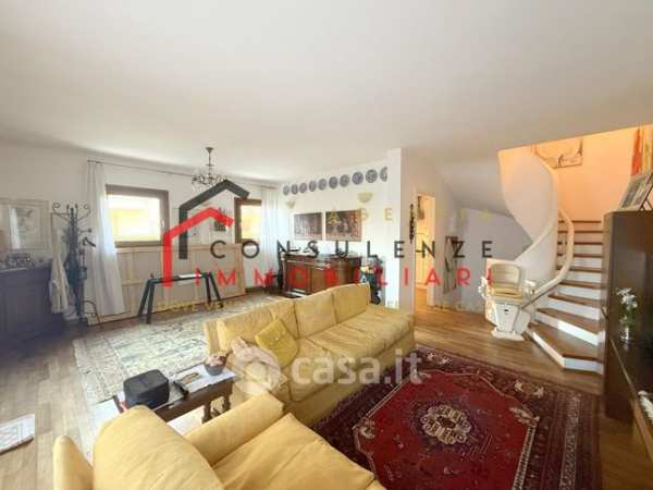 Casa bi/trifamiliare in residenziale in Via dei Fanti