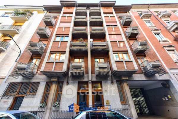 Ufficio in commerciale in Via Amerigo Vespucci 43