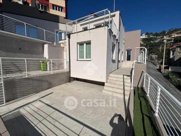 Appartamento in residenziale in Via Belvedere