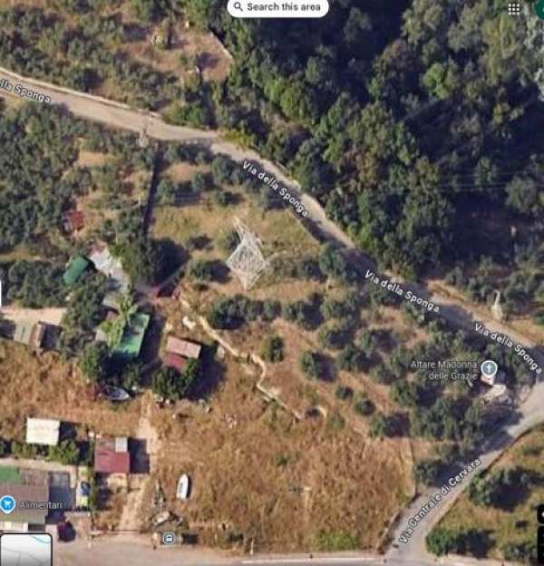 Terreno agricolo in commerciale in Via della Sponga