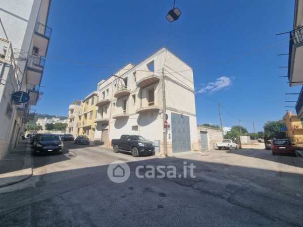 Appartamento in residenziale in Via Mercantini 23