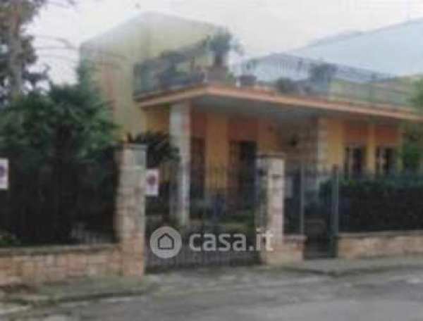 Villetta a schiera in residenziale in Via Castel del Monte