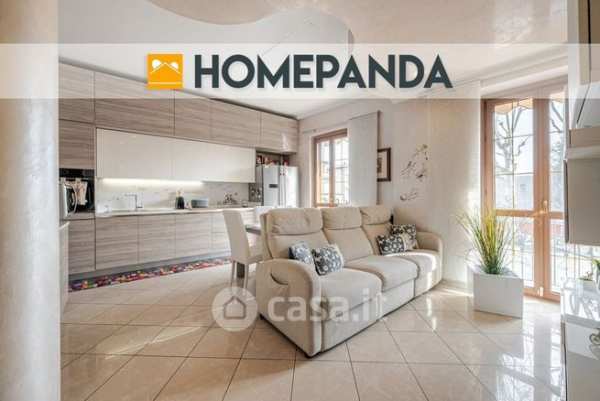 Casa indipendente in residenziale in Piazza Cardinal Ferrari 2