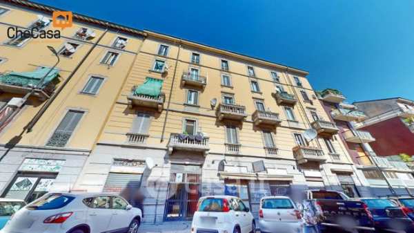 Capannone in commerciale in Via ArquÃ  16