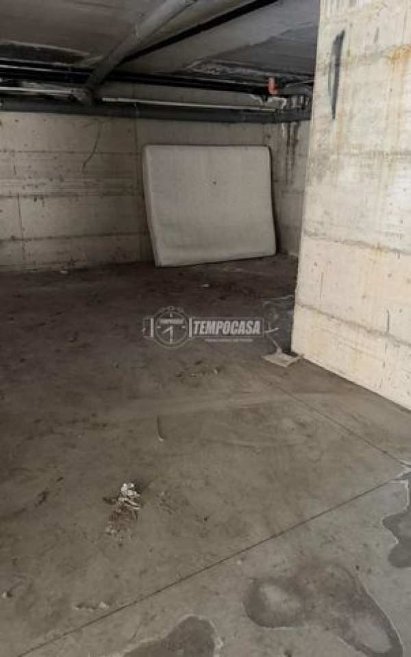 Box/posto auto in residenziale in 