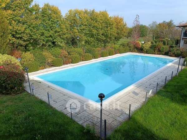 Appartamento in residenziale in Via Trevisago