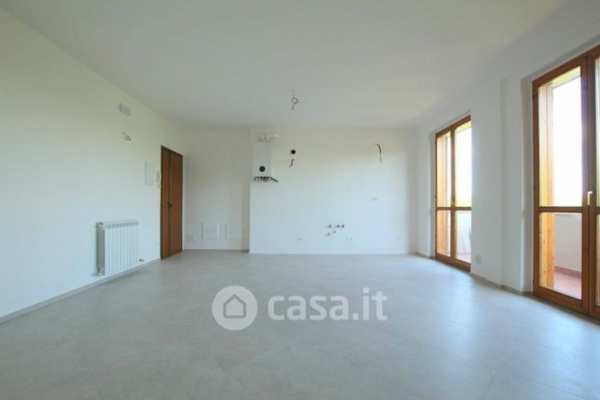 Appartamento in residenziale in Via Uopini