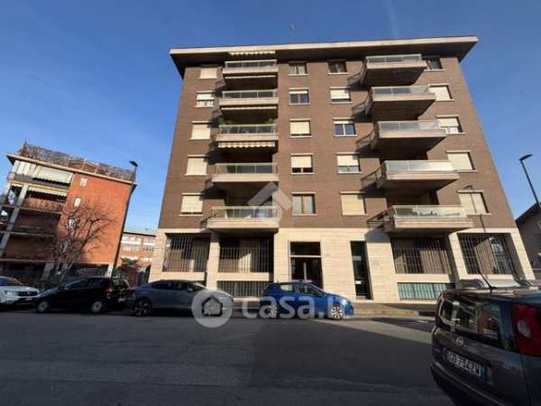 Ufficio in commerciale in Piazza Derna 231