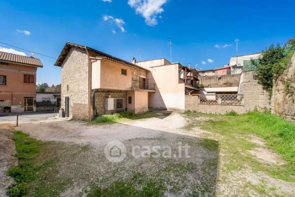 Terreno edificabile in residenziale in Via della Villa