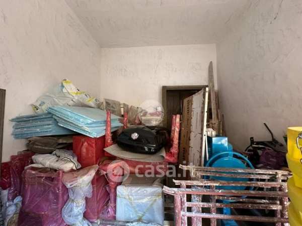 Appartamento in residenziale in Via Pignatelli 54