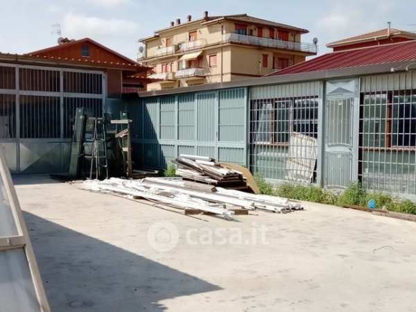 Capannone in commerciale in Via Ancilla Marighetto