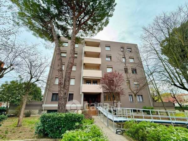 Appartamento in residenziale in Via Mario Neri 1