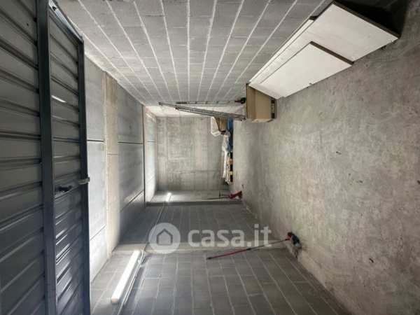 Box/posto auto in residenziale in Via Monte Grappa
