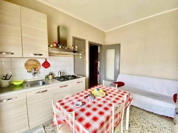 Appartamento in residenziale in Via Martiri del XXI 38