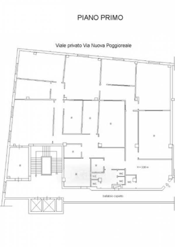 Ufficio in commerciale in Via Nuova Poggioreale