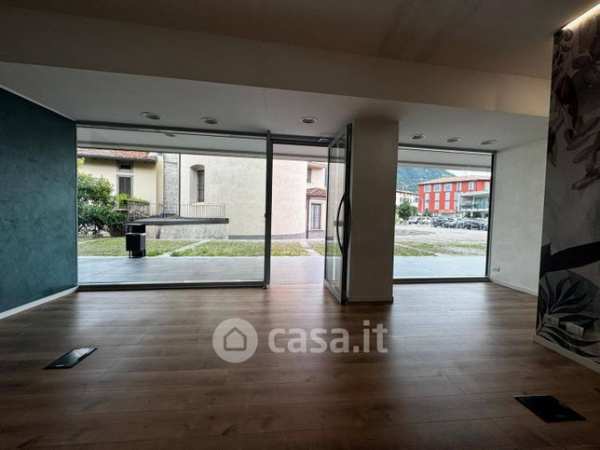 Ufficio in commerciale in Via G. Marconi 29