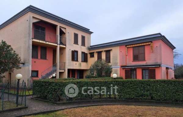Appartamento in residenziale in Via Louis Pasteur 20