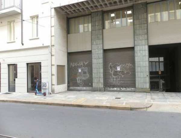Ufficio in commerciale in Via Turritana 31