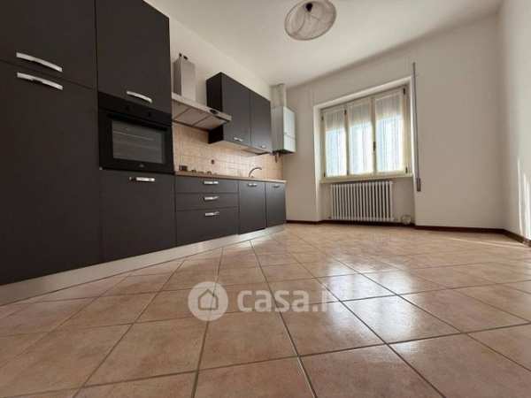 Appartamento in residenziale in Via Cornelio Rovera 38