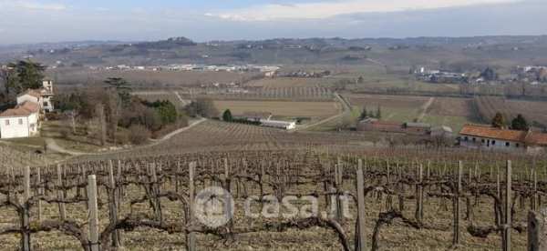 Terreno agricolo in commerciale in Strada Vecchia di Calamandrana 20