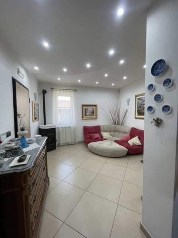 Appartamento in residenziale in Via Sciarelle