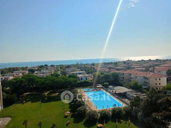 Appartamento in residenziale in Viale Cristoforo Colombo