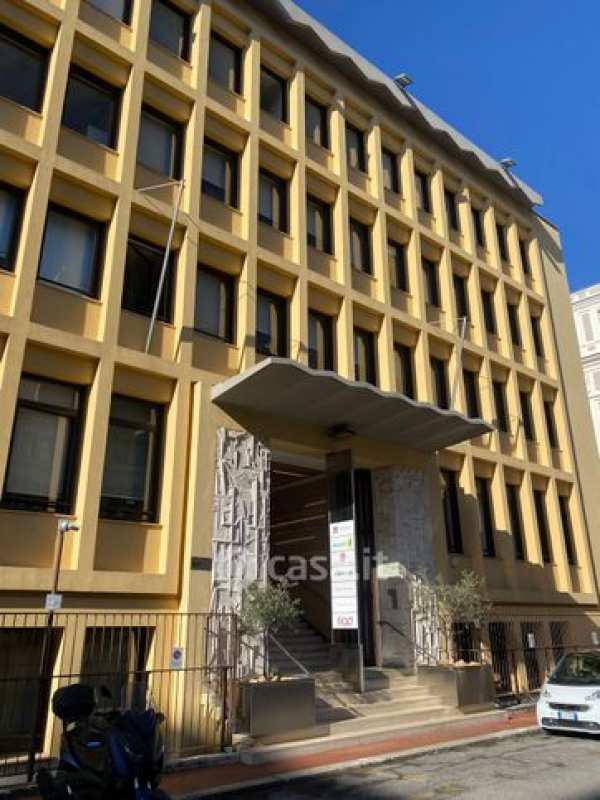 Ufficio in commerciale in Via di Santa Teresa 30
