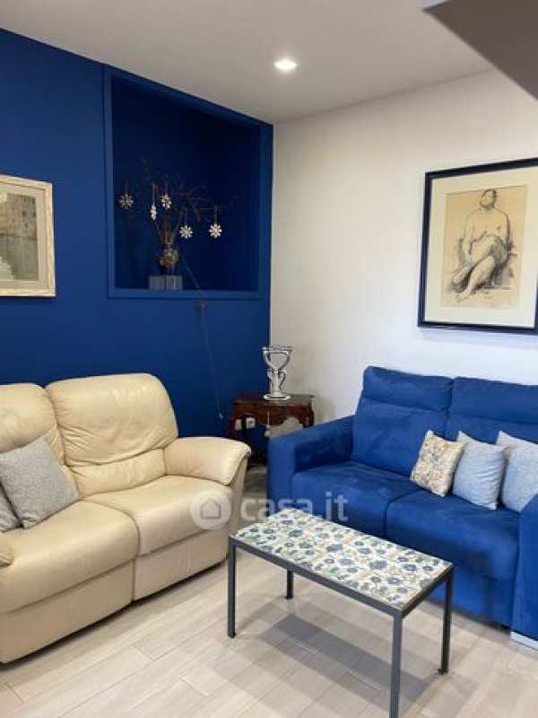 Appartamento in residenziale in Via Giacomo Puccini 19