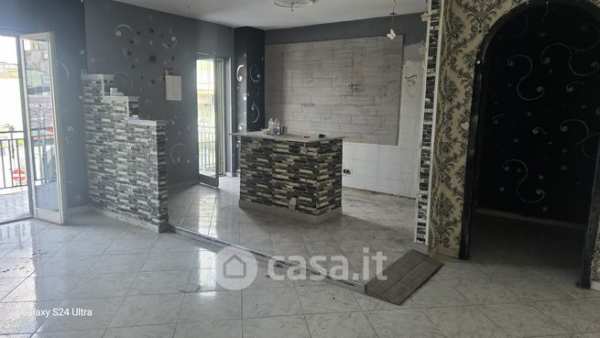 Appartamento in residenziale in Via Campana