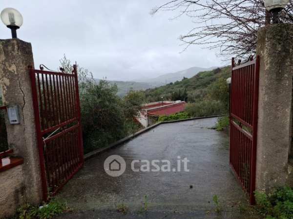 Villa in residenziale in Strada Tramontana 25