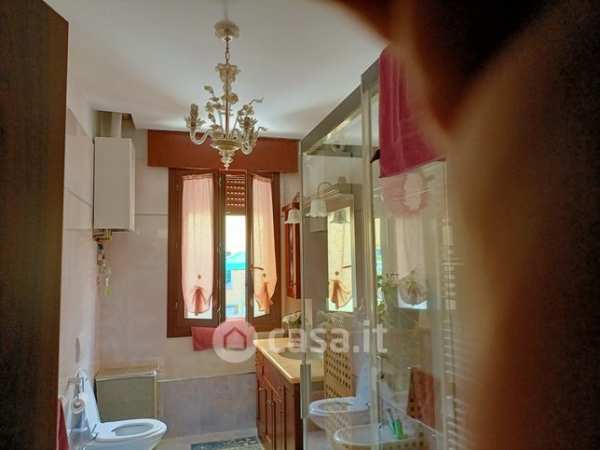 Casa bi/trifamiliare in residenziale in Via Verdi
