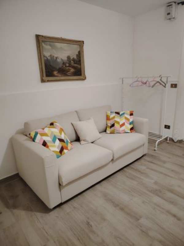 Casa indipendente in residenziale in Via Galatea 45
