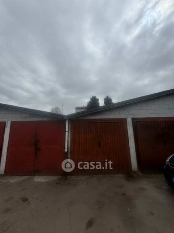 Box/posto auto in residenziale in Via Guglielmo Marconi