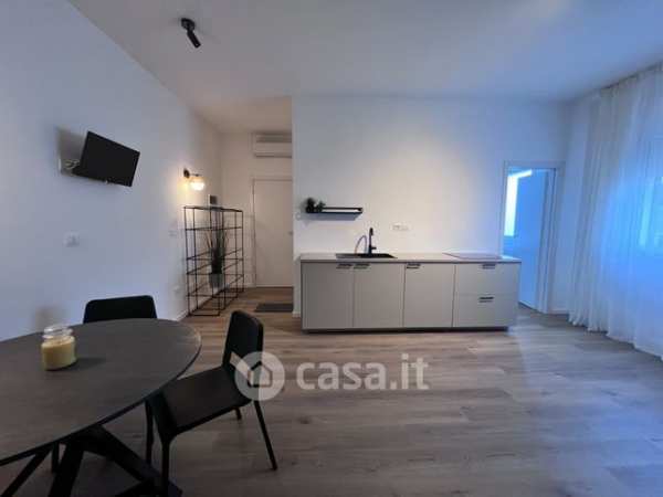 Appartamento in residenziale in Via Cesare Battisti