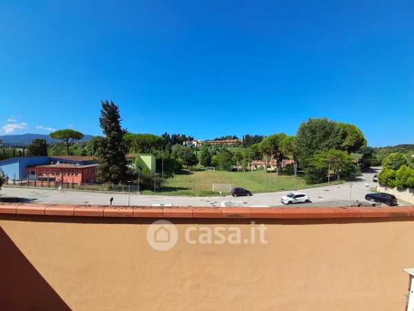 Appartamento in residenziale in Via degli Ontani