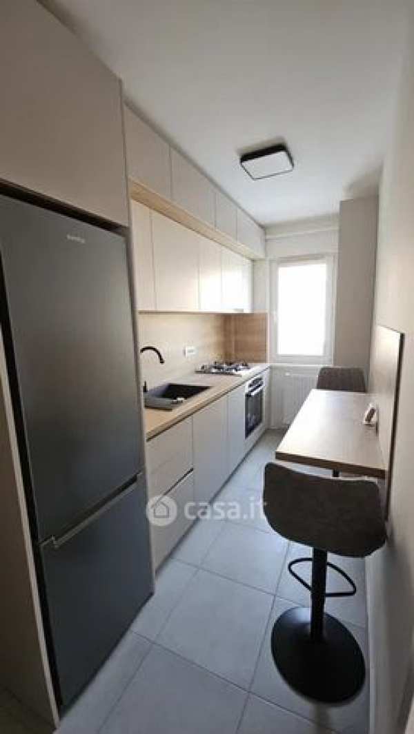 Appartamento in residenziale in Via Lazio 84